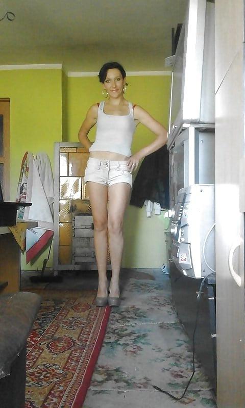 25P MATURES DRESSED LIKE SLUTS 56