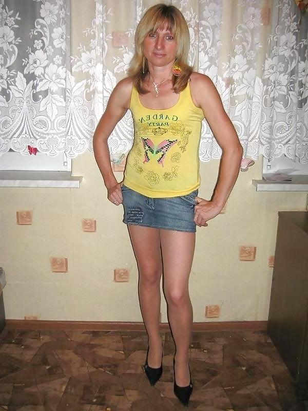 25P MATURES DRESSED LIKE SLUTS 56