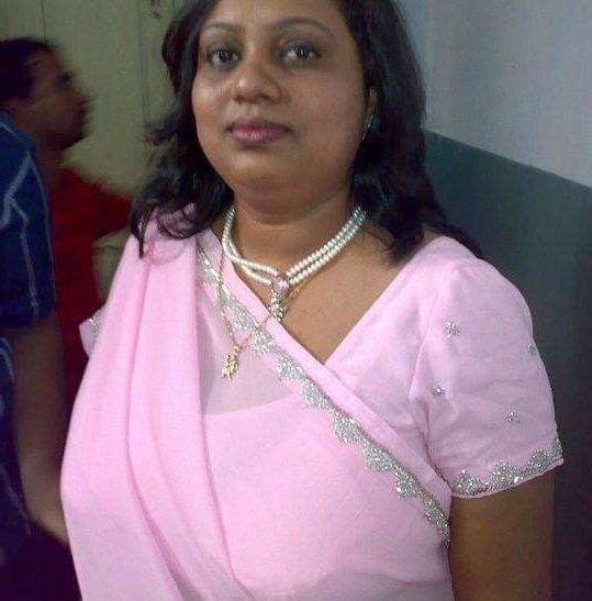 25P My mom hot saree blouse  sexy