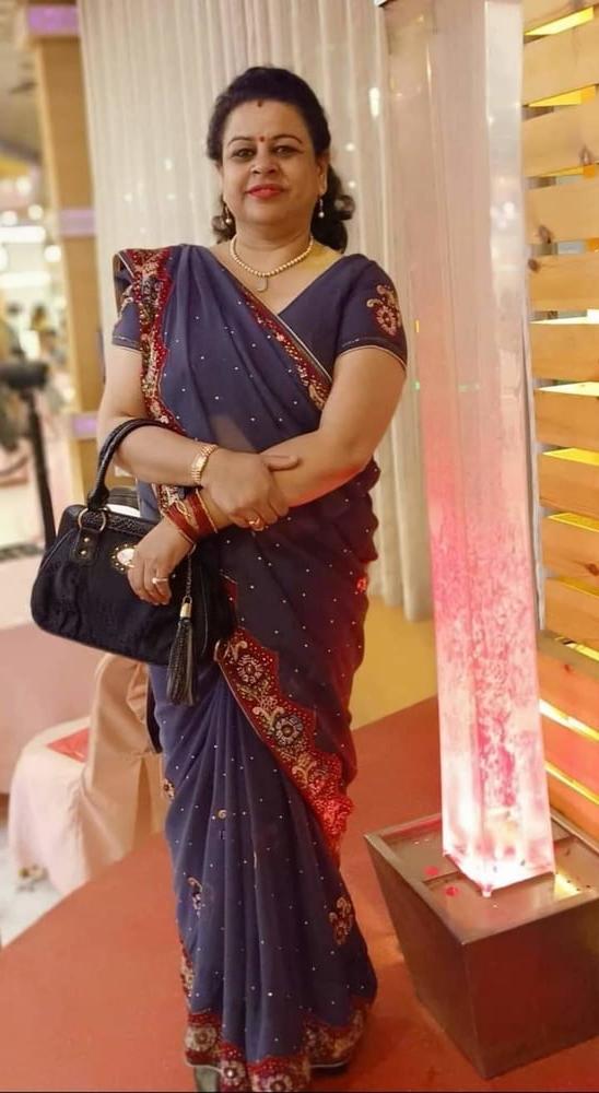 25P My mom hot saree blouse  sexy