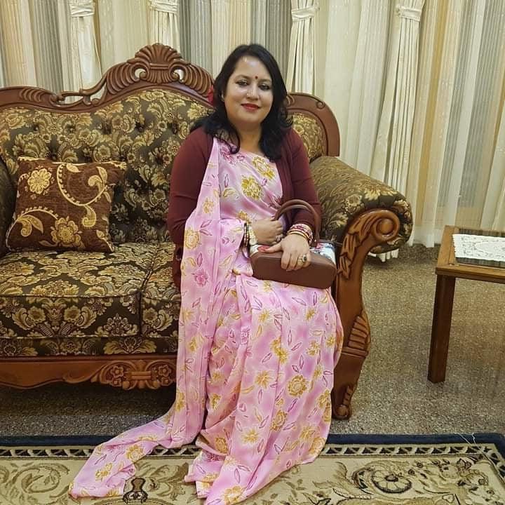 25P My mom hot saree blouse  sexy