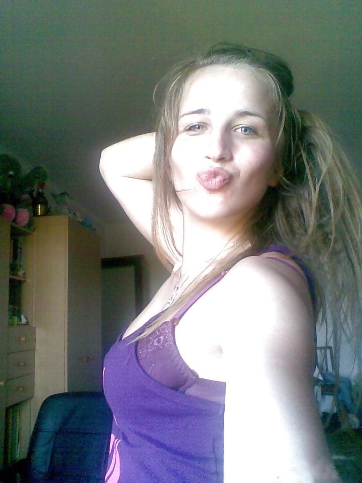 19P new slut3
