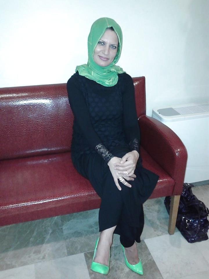 25P turkish mom mother olgun hijab
