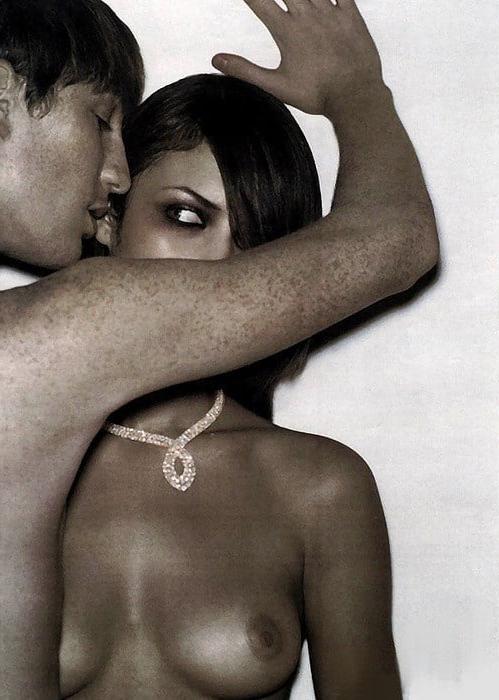 25P Romantically Erotic Love (2)