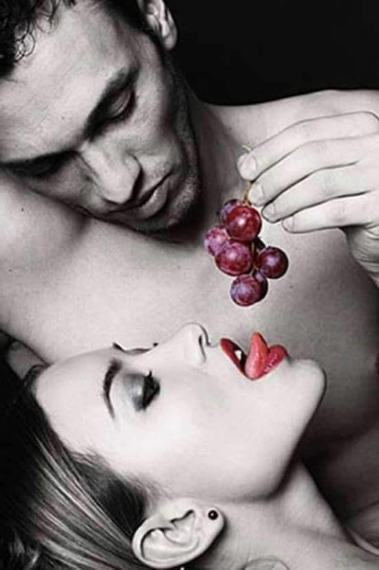 25P Romantically Erotic Love (2)