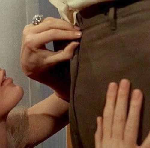 25P Romantically Erotic Love (2)