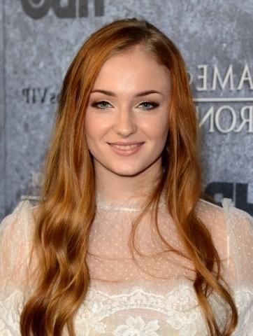 25P Sophie Turner Cum Trigger