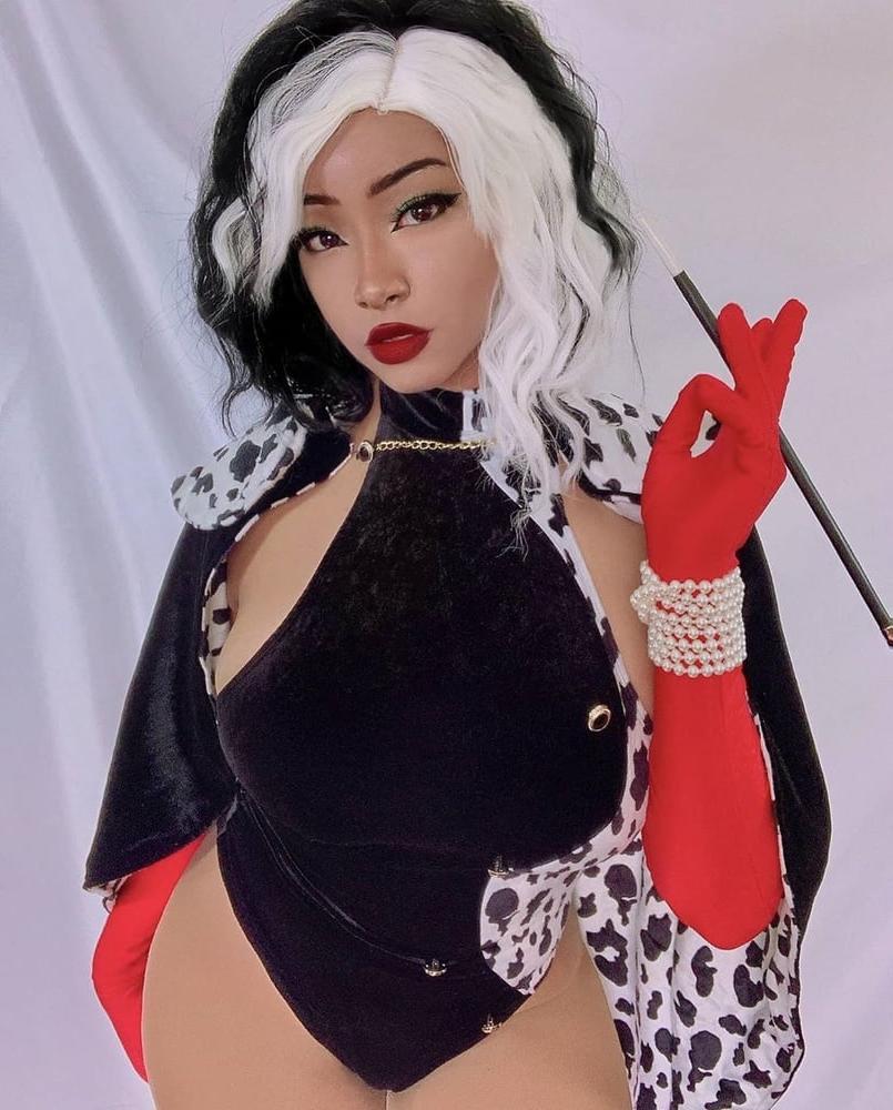 25P Big Boobs (Asian) 1