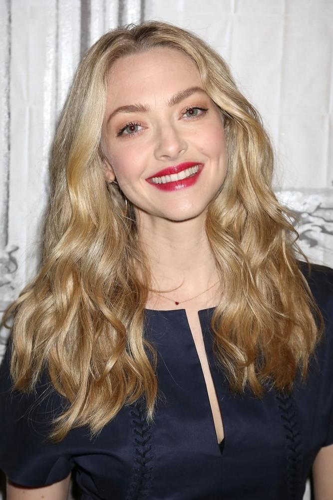 25P Amanda Seyfried Cum Trigger