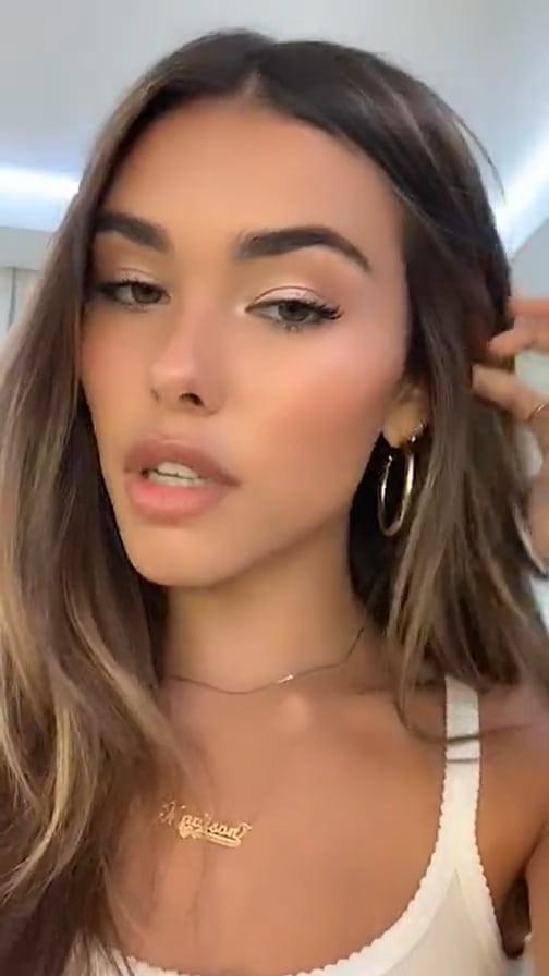 25P Madison Beer Eat Your Cum