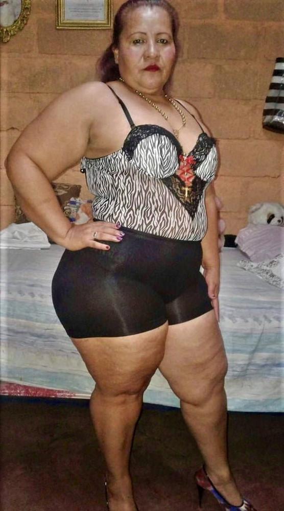 25P Fuckable milfs mix