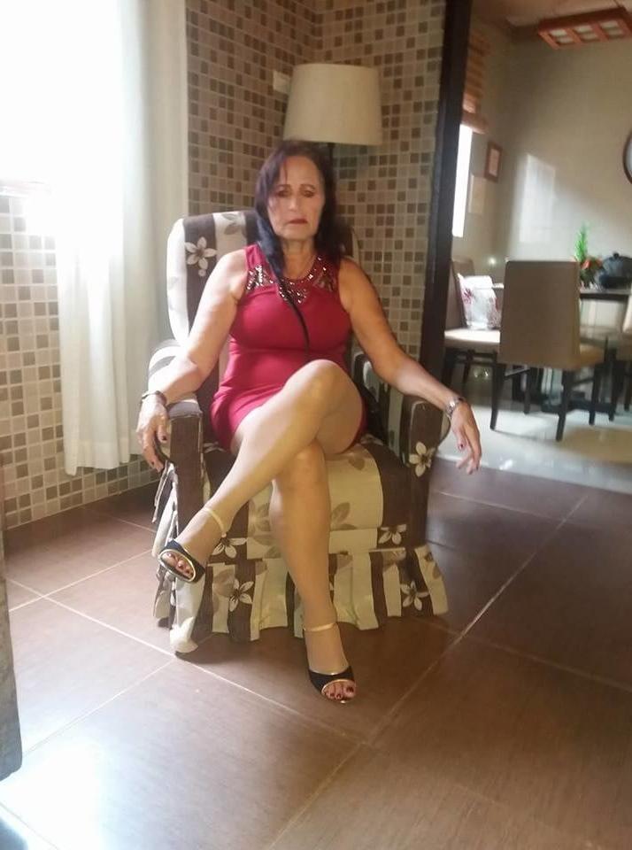 25P Fuckable milfs mix