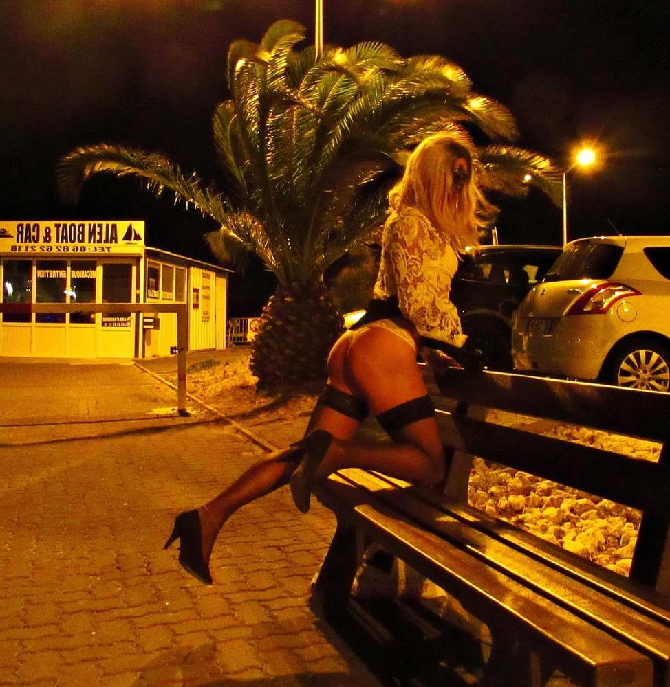 25P Sexy Girl in Cap d'Agde on the street by night, in Stockings
