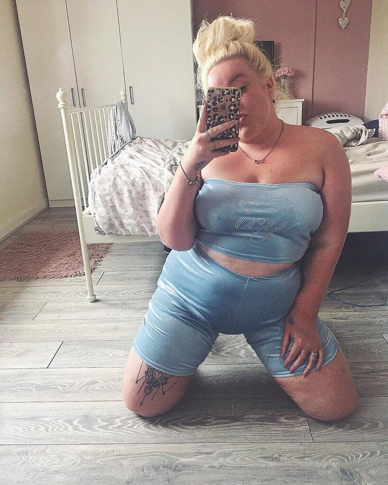 25P Cum bucket stacy