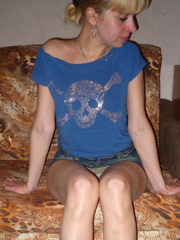 25P My russian slut Vika for your cum