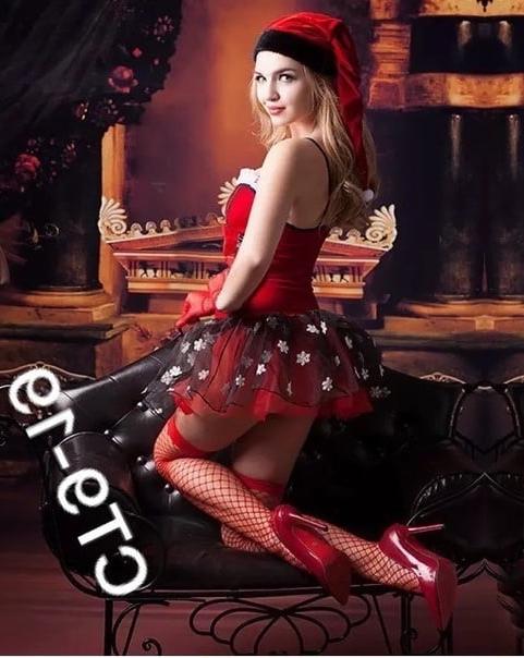 25P Red for crossdresser