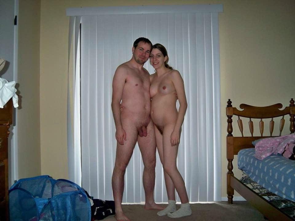 24P COUPLES NAKED 18