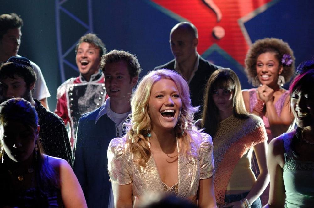 16P Mandy Moore - "American Dreamz" Stills (2006)