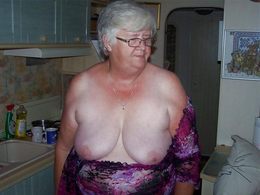 25P Senior Sizzlers