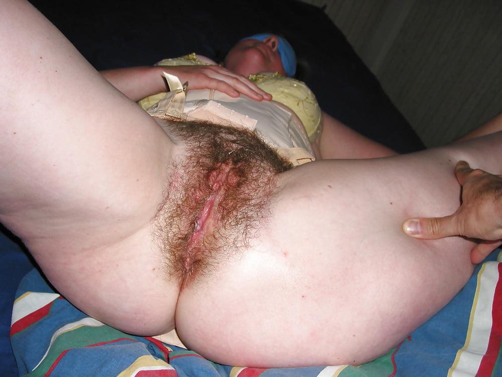 25P GIRDLED  SLUTGIRL