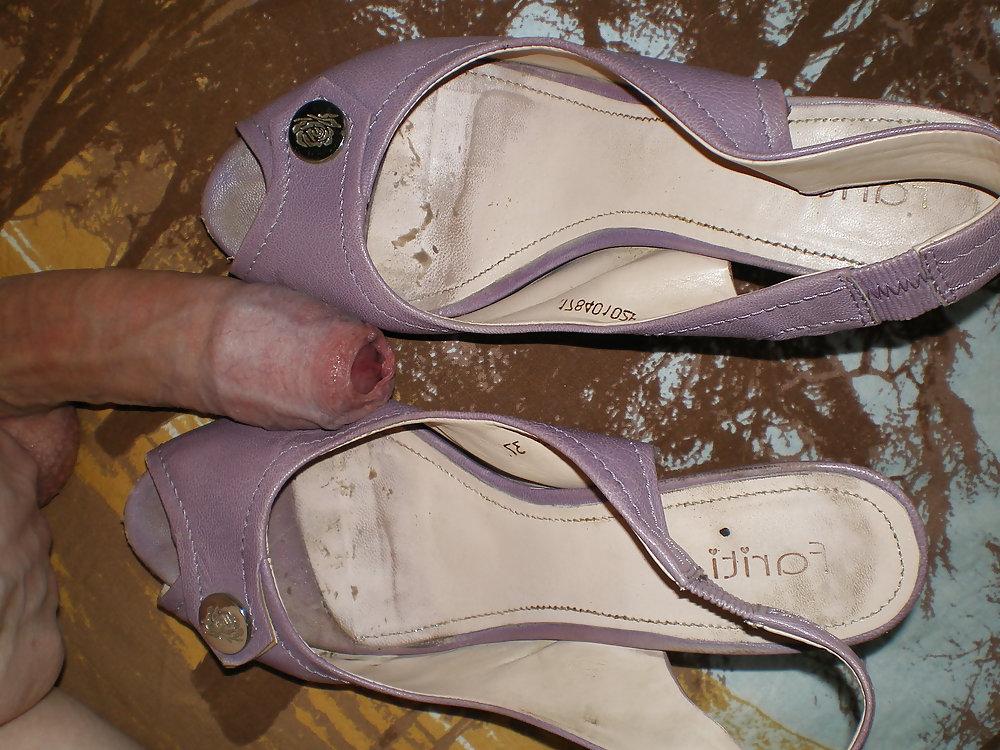 18P Moms boots and pantys