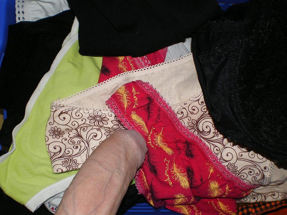 18P Moms boots and pantys