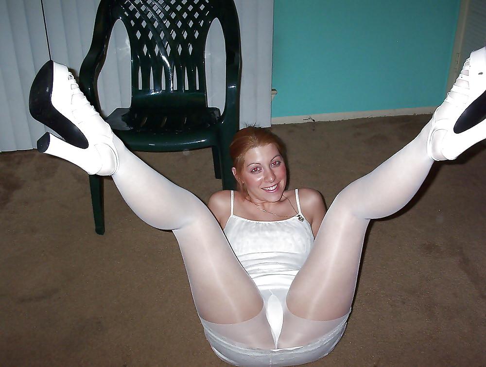 20P Amateurs in White Stockings