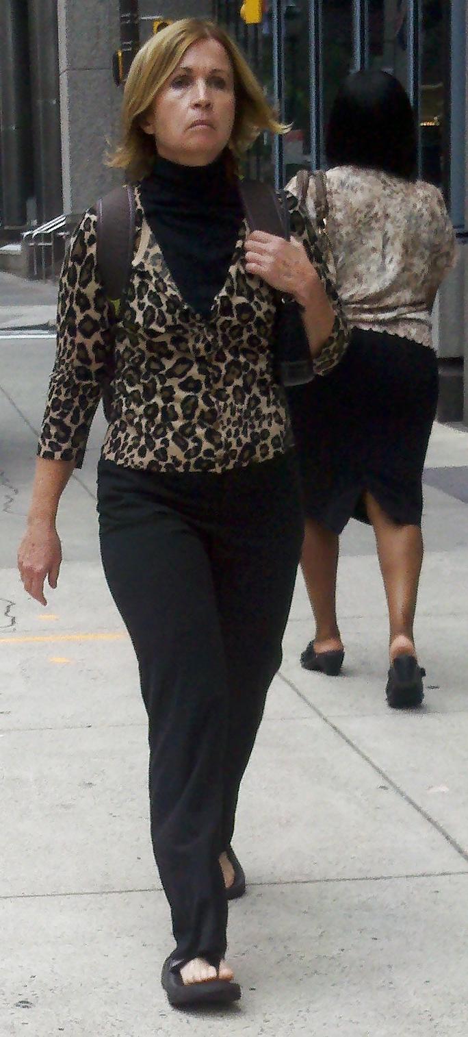 8P Philly Girls in the Street