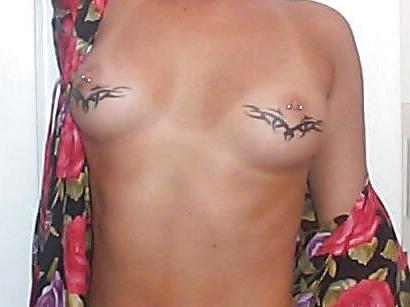 25P Tattooed and pierced girls