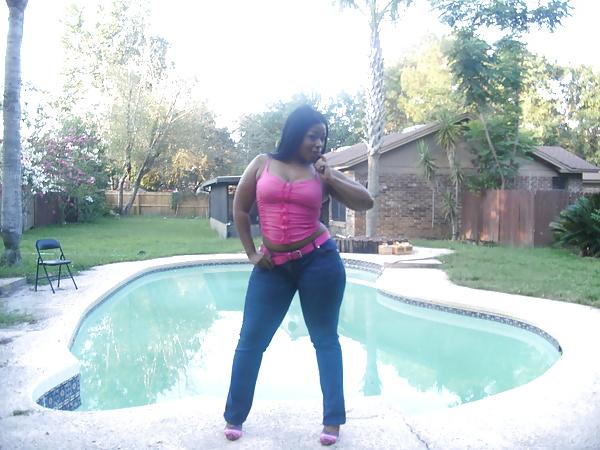 10P Big Booty Beauty