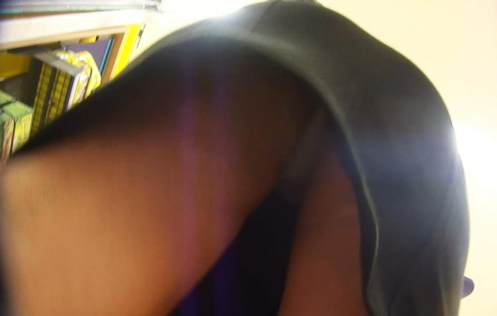 7P Store Upskirt 16