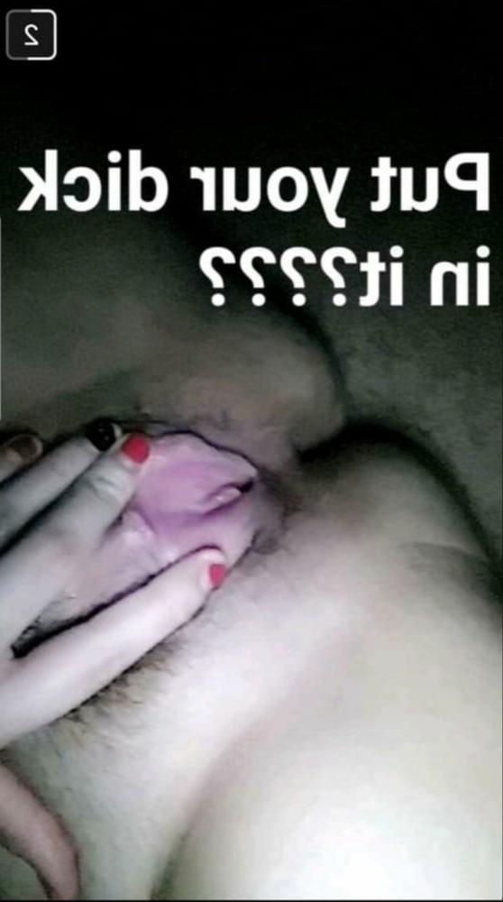 25P That's what she posted 30 (Selfie in English)