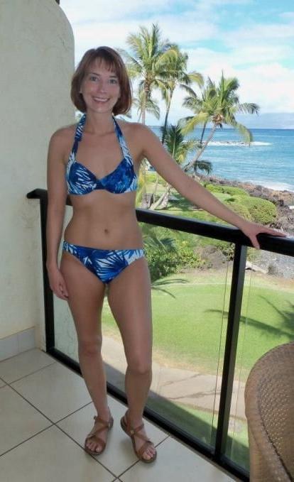 25P Matures on balcony 8
