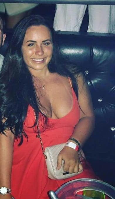 10P Hot Glasgow girl big boobs