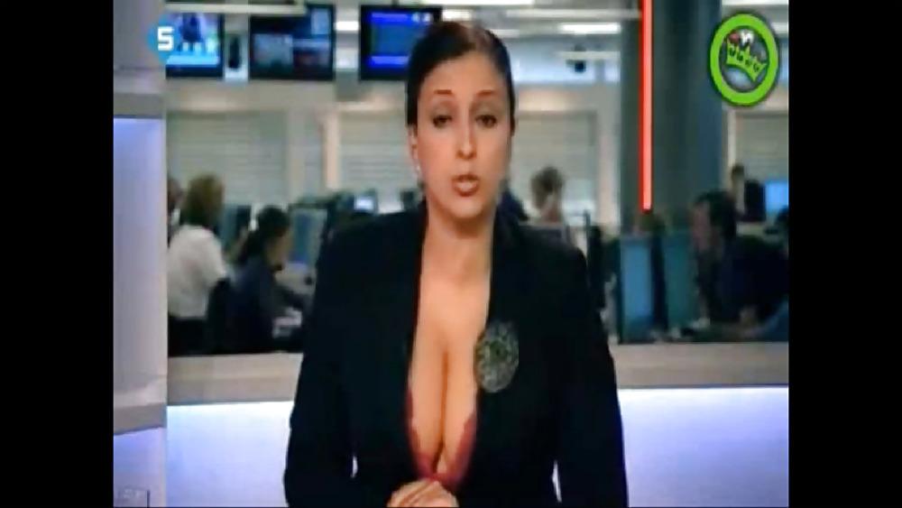 19P News Time With Big Boobs