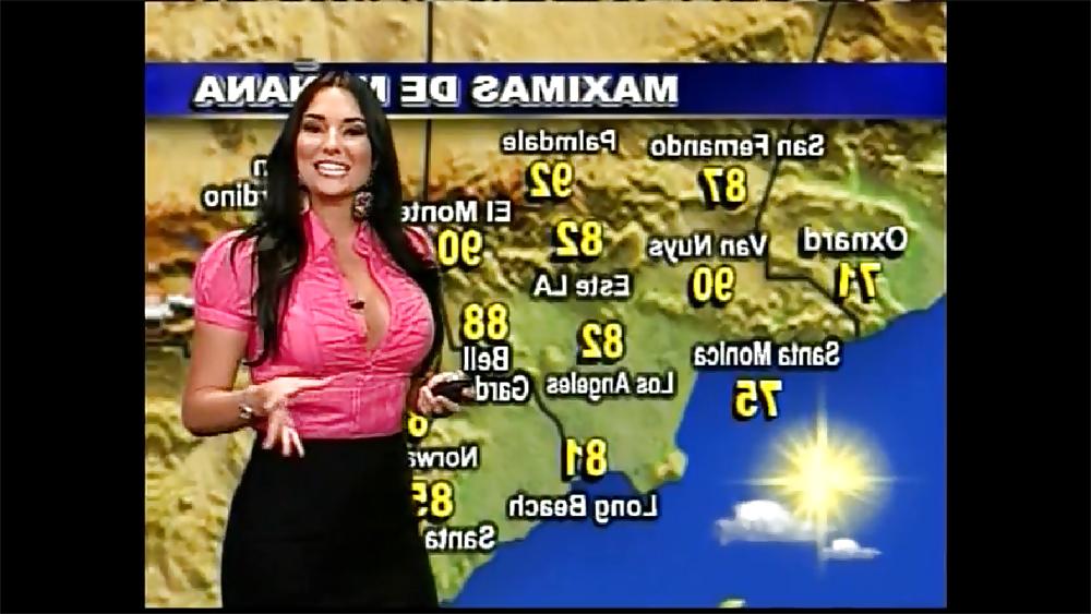 19P News Time With Big Boobs