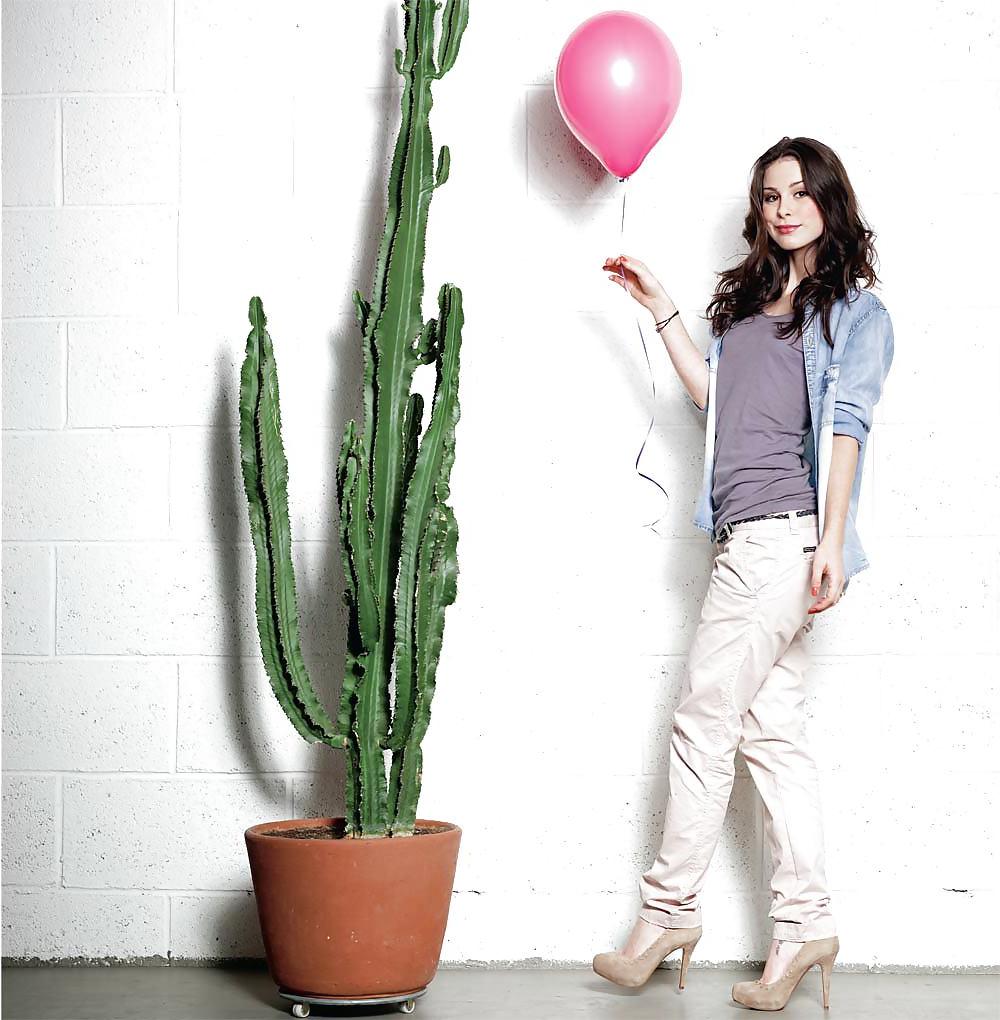 25P Lena Meyer-Landrut - Cum on her!