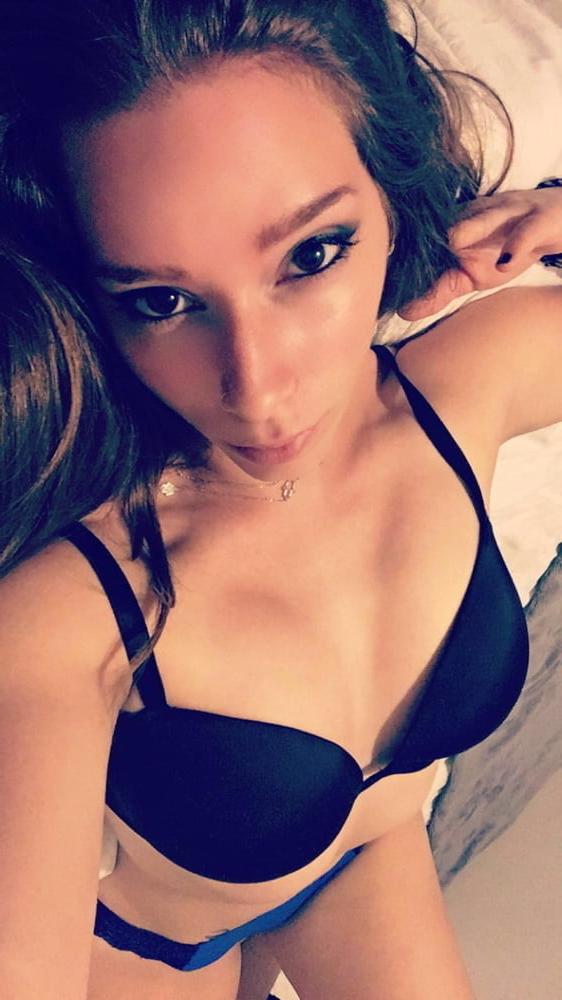 21P Teen With Braces Works Big Cock