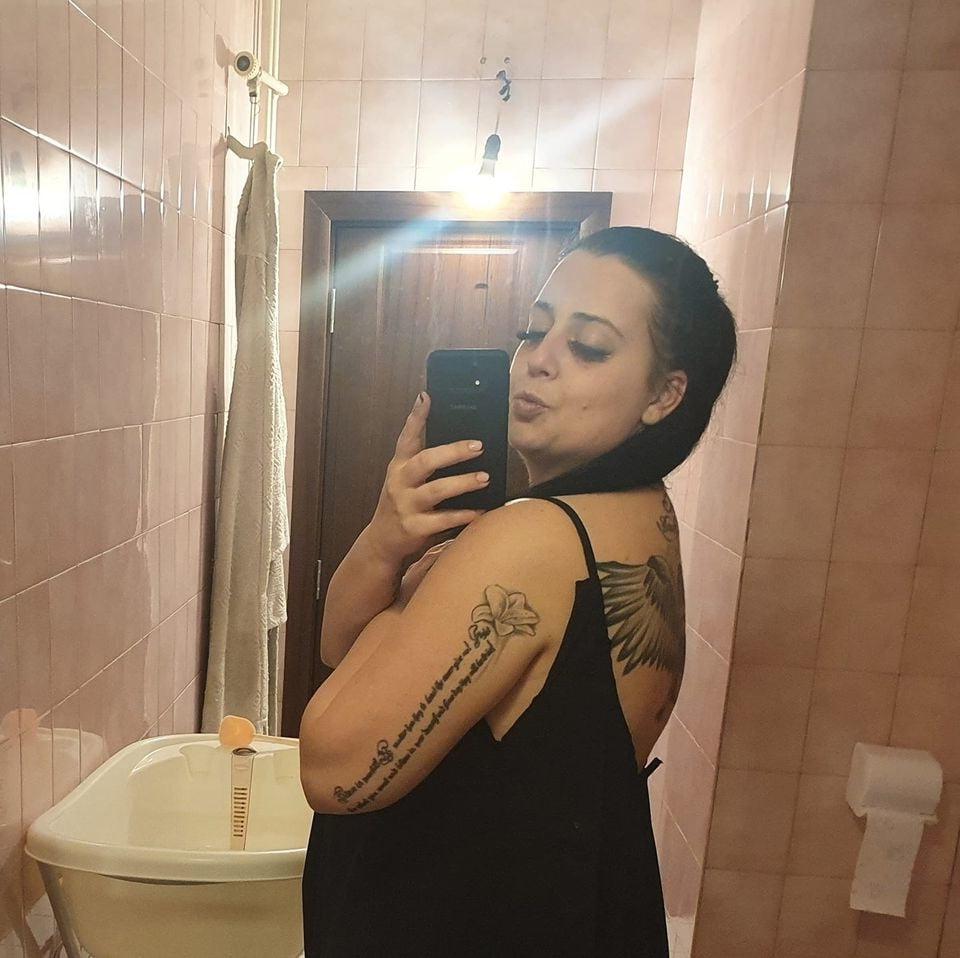 22P Big boobs bitch