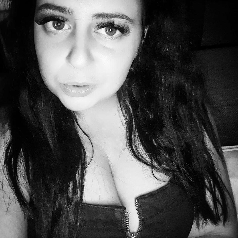 22P Big boobs bitch
