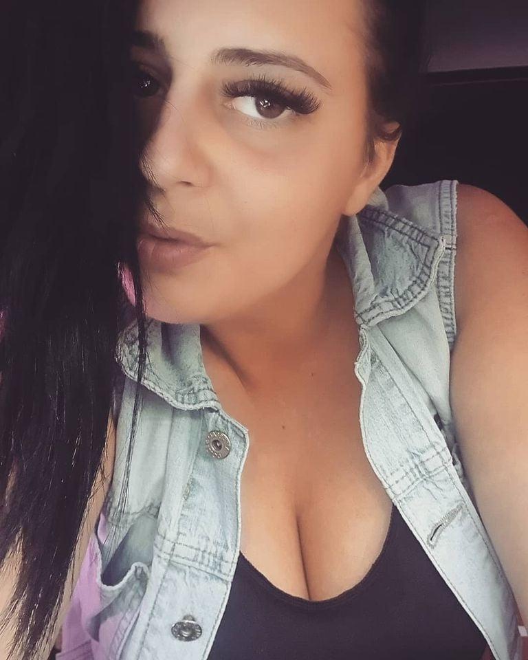 22P Big boobs bitch