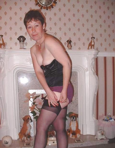 17P Swinger mom