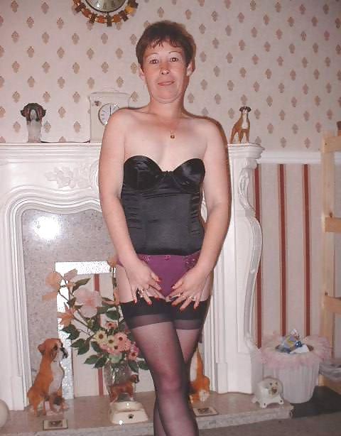 17P Swinger mom