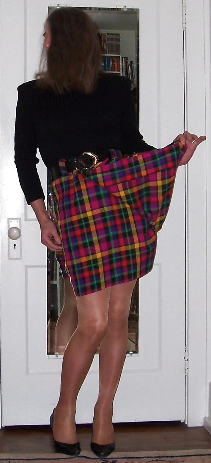 11P Crossdressing - Kilt Dress