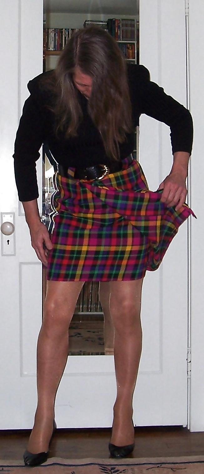 11P Crossdressing - Kilt Dress
