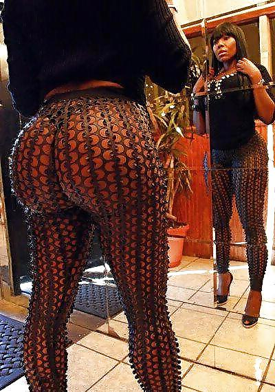 25P Random Booty Pics