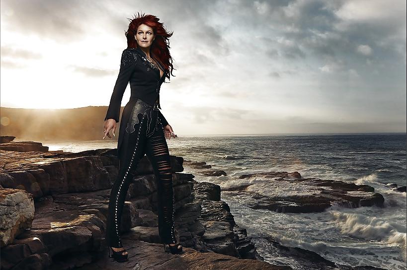 25P Andrea Berg - Mature German Music Star