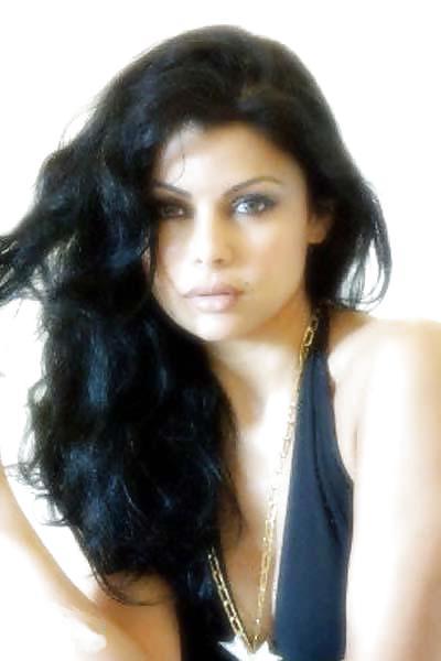 25P Arab celebrities Haifa Wahby 1
