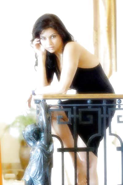 25P Arab celebrities Haifa Wahby 1