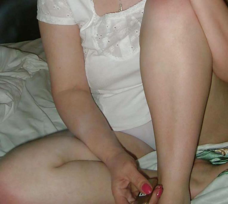 25P My horny english milf again III